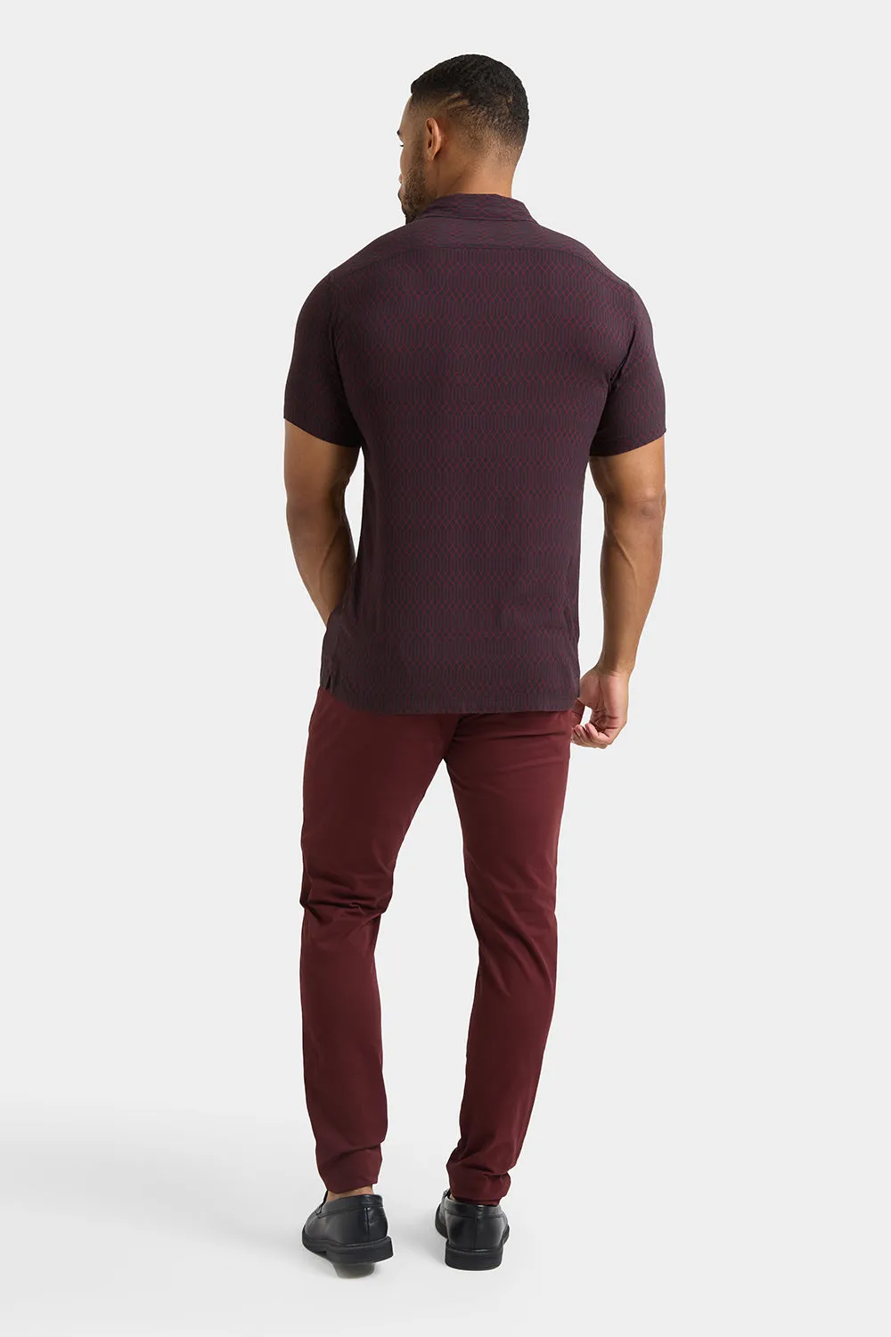 Athletic Fit Cotton Stretch Chino Pants in Deep Burgundy