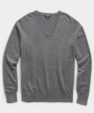 Cashmere V-neck Sweater in Grey