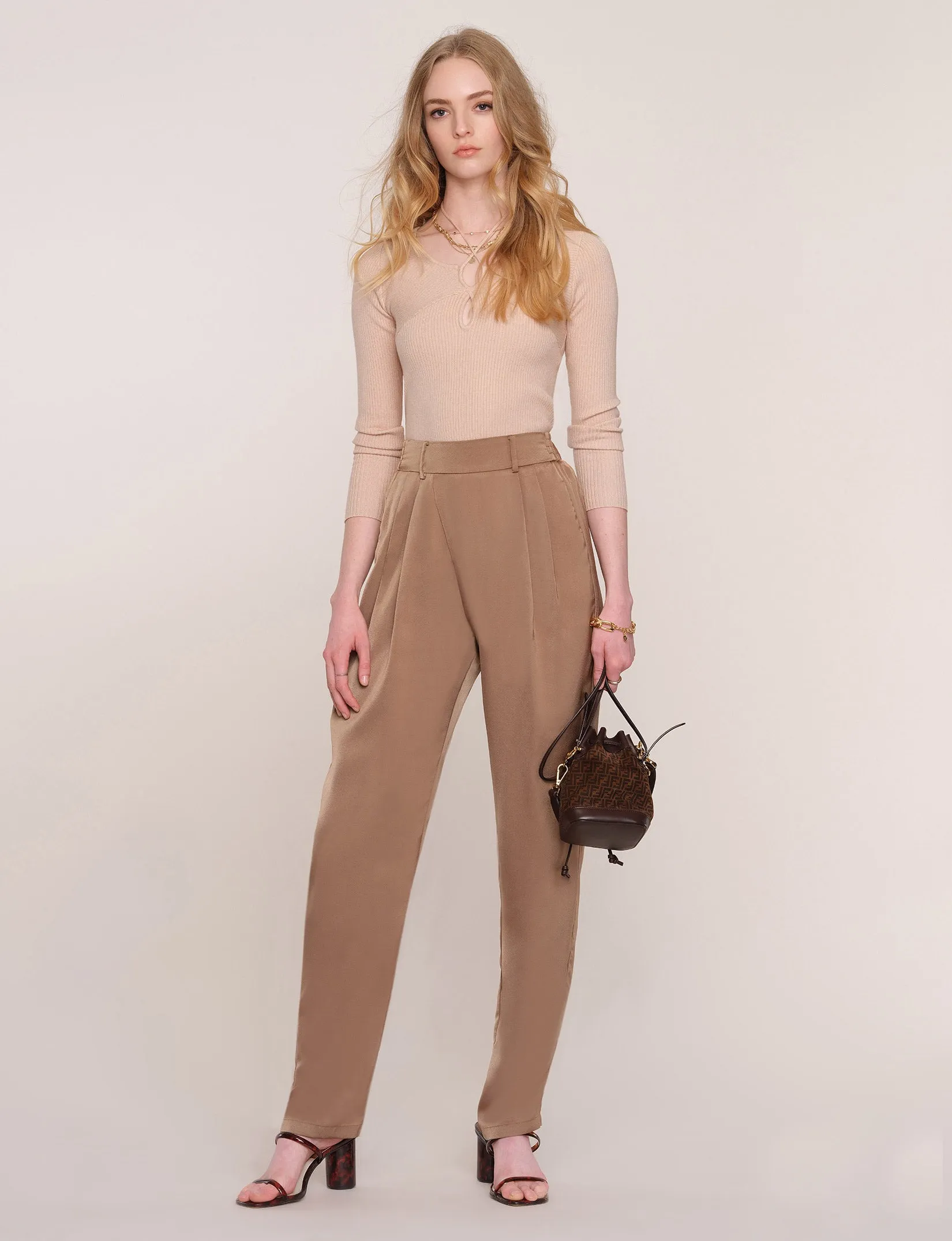 Gia Pant