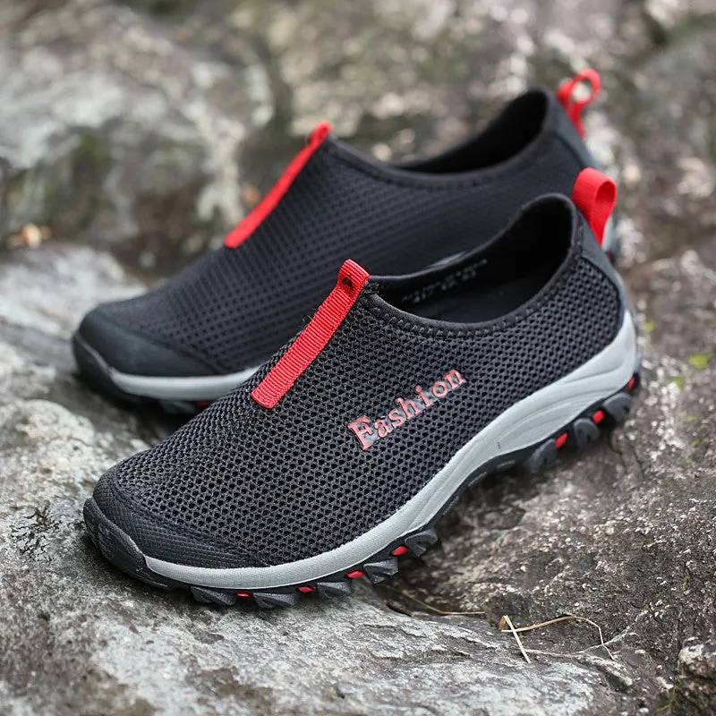 Man's sporty outdoor slip-on flat hiking tennis sneakers