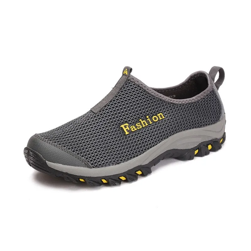 Man's sporty outdoor slip-on flat hiking tennis sneakers