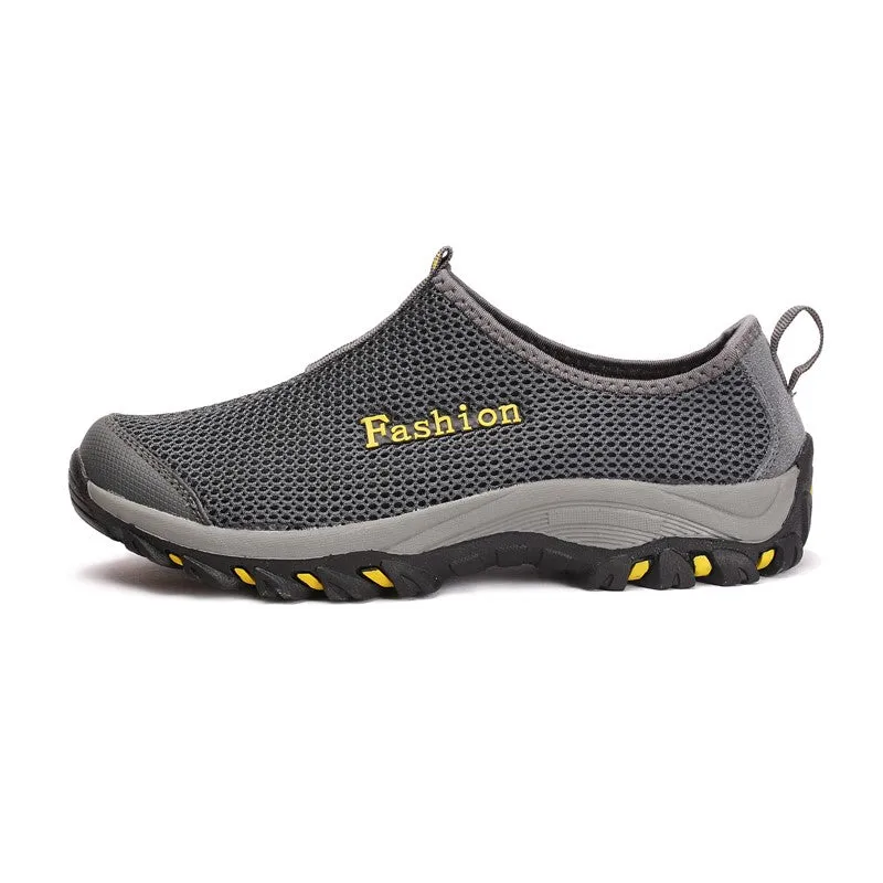 Man's sporty outdoor slip-on flat hiking tennis sneakers