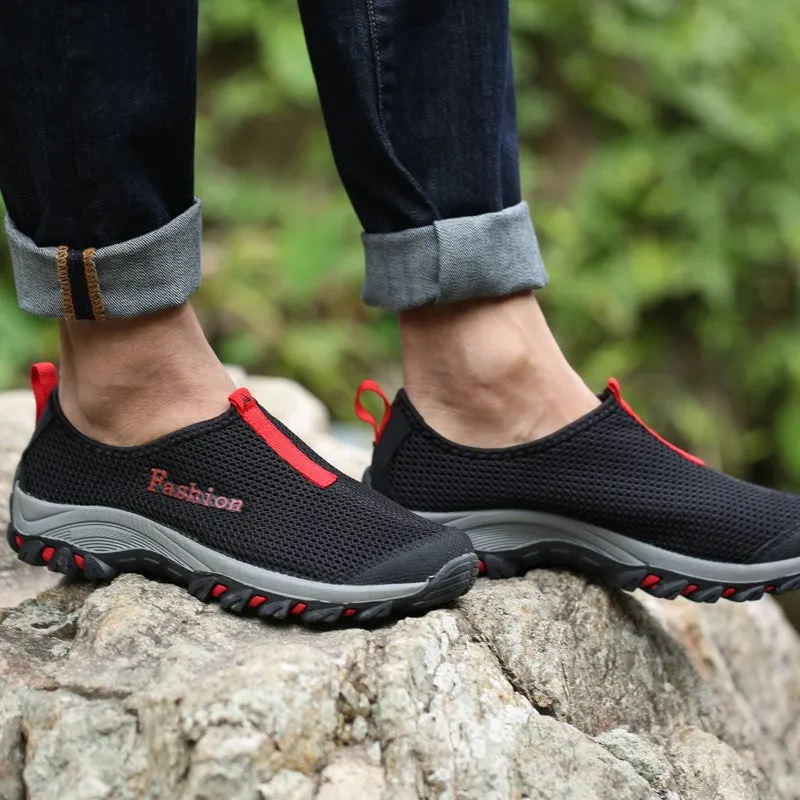 Man's sporty outdoor slip-on flat hiking tennis sneakers