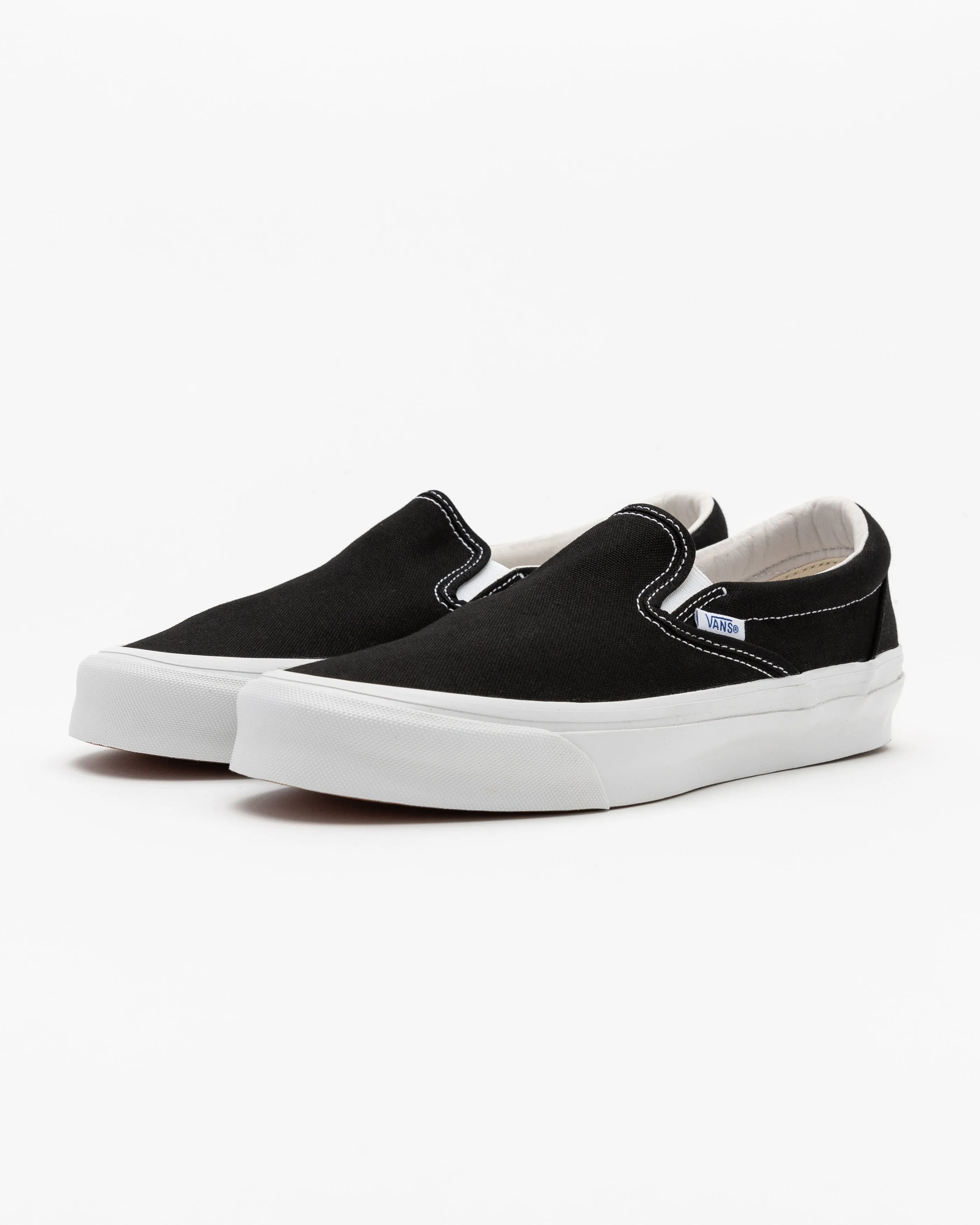 UA OG Classic Slip-On Sneakers in Black/White