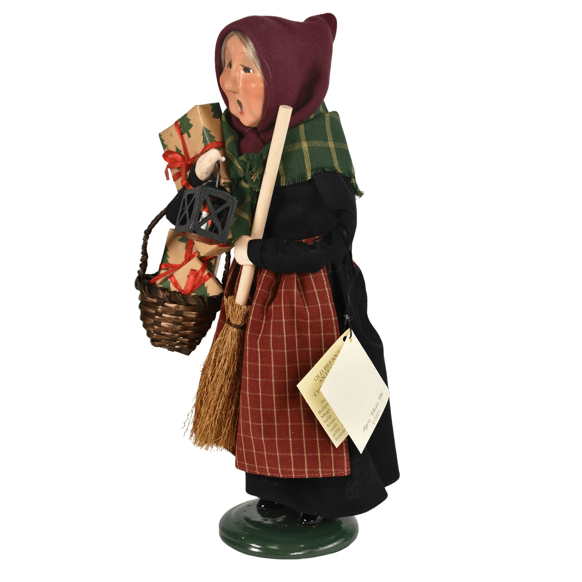 Befana Caroler Figurine, 13" - Image 4