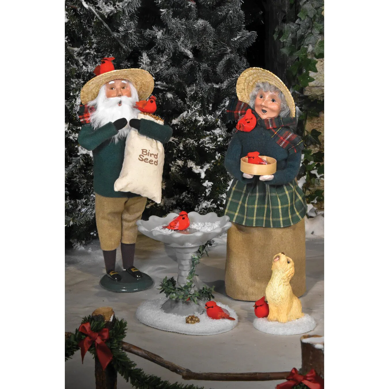 Cardinal Santa Caroler Figurine, 13" - Image 7