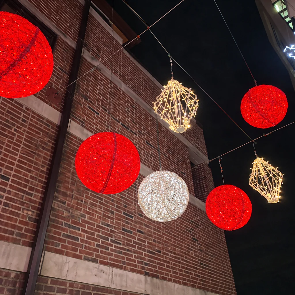 Organic 3D Lit Red Ball, 31" (Red LED) - Image 3