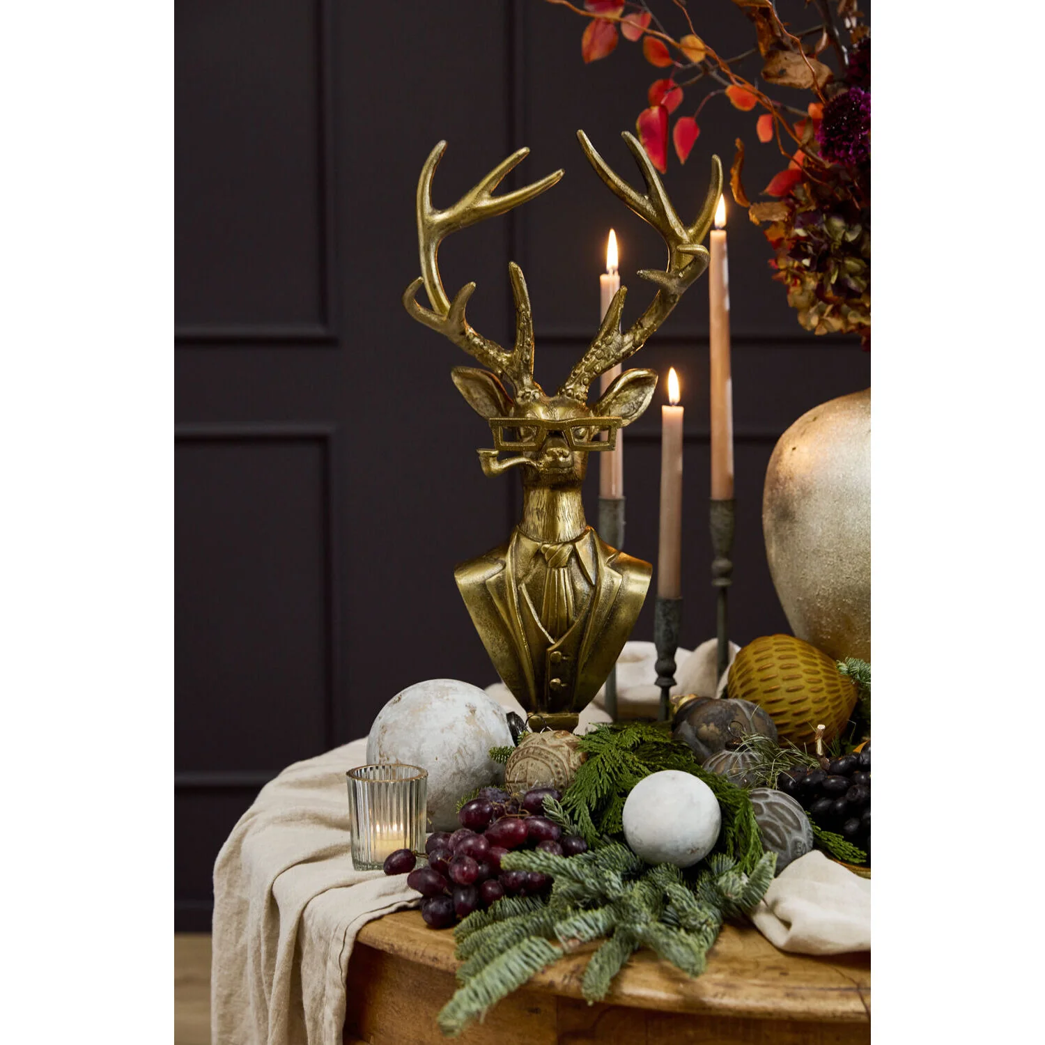 E + E Frankie the Buck Bust Figurine, 10.75"x 5.5"x 22.75" (Antique Gold) - Image 3