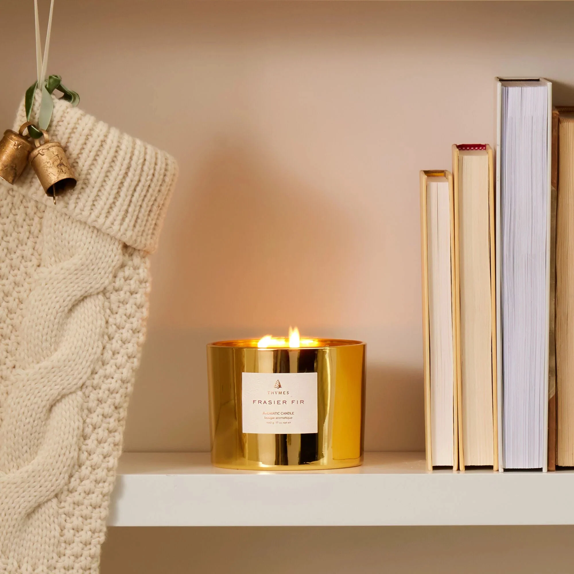 Frasier Fir Poured 3-Wick Candle, 17 oz (Gold) - Image 3