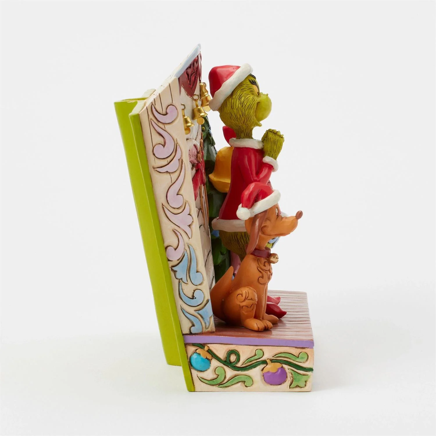 Grinch with Max and Cindy Figurine - Image 4