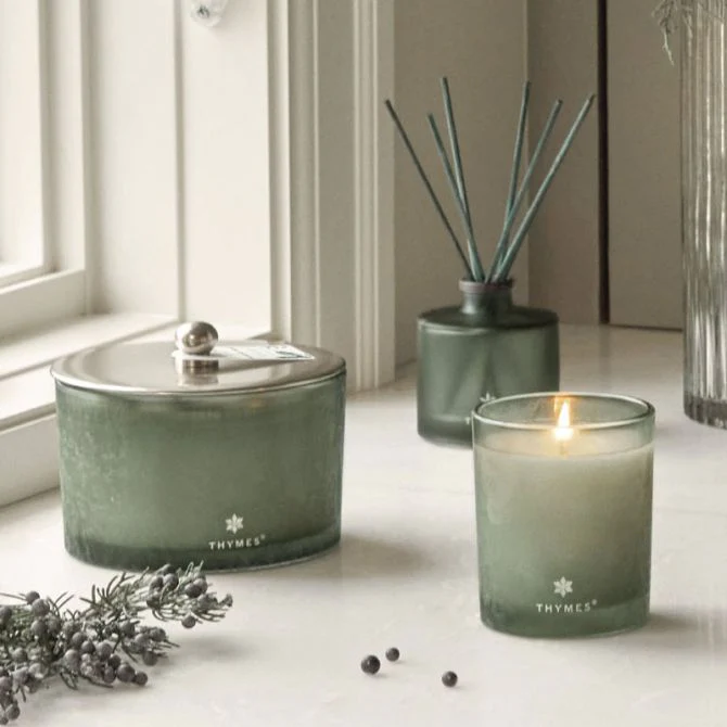 Highland Frost Large 3-Wick Candle, 18 oz - Image 3