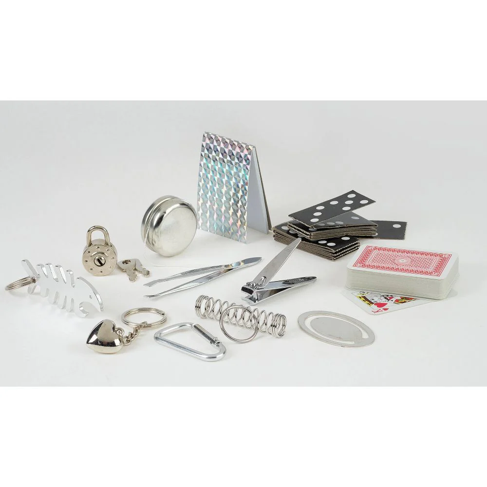 Holly Bells Party Crackers, 12" (Set of 6) - Image 5