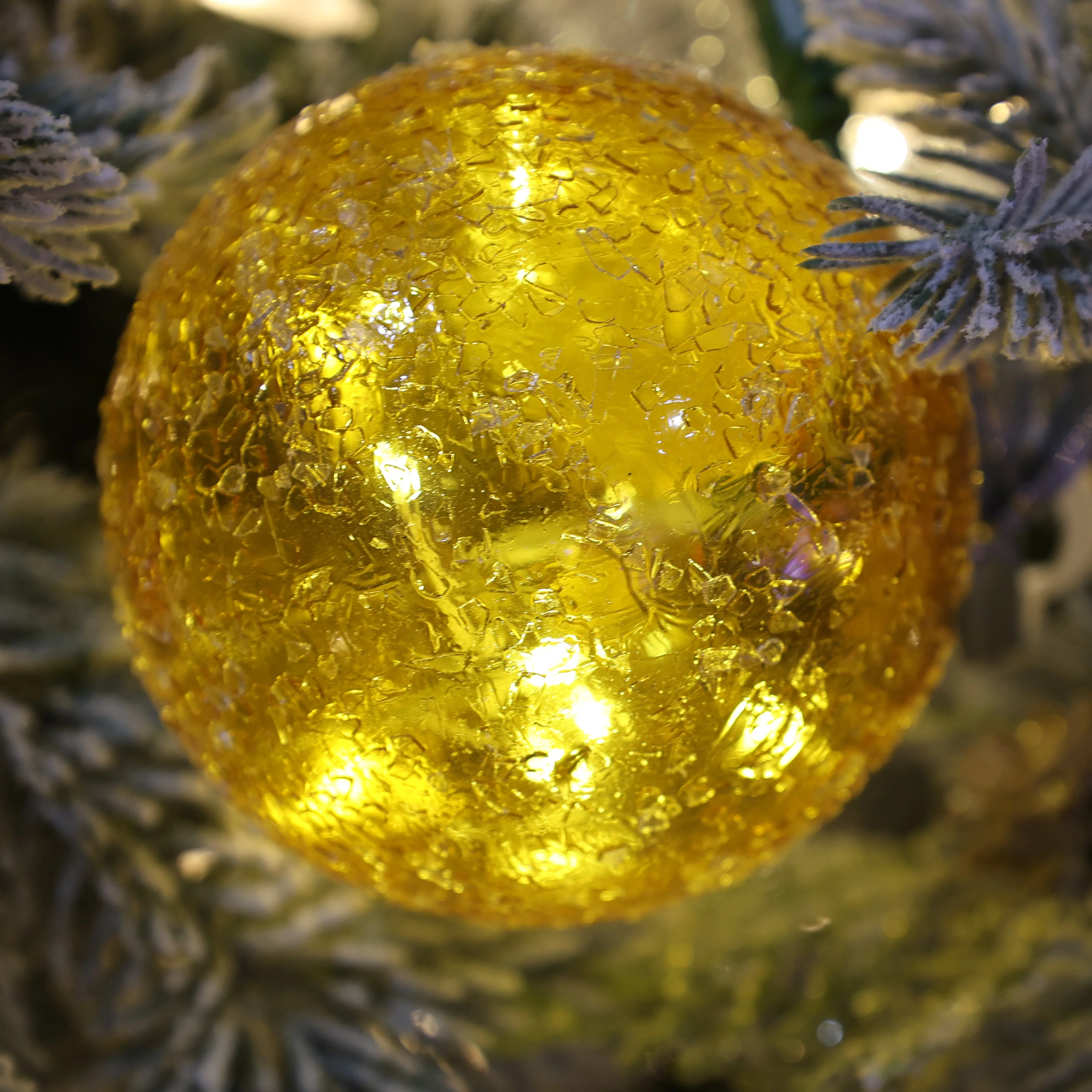 Icy Crystal Ball, 80mm, set of 12, Gold - Image 2