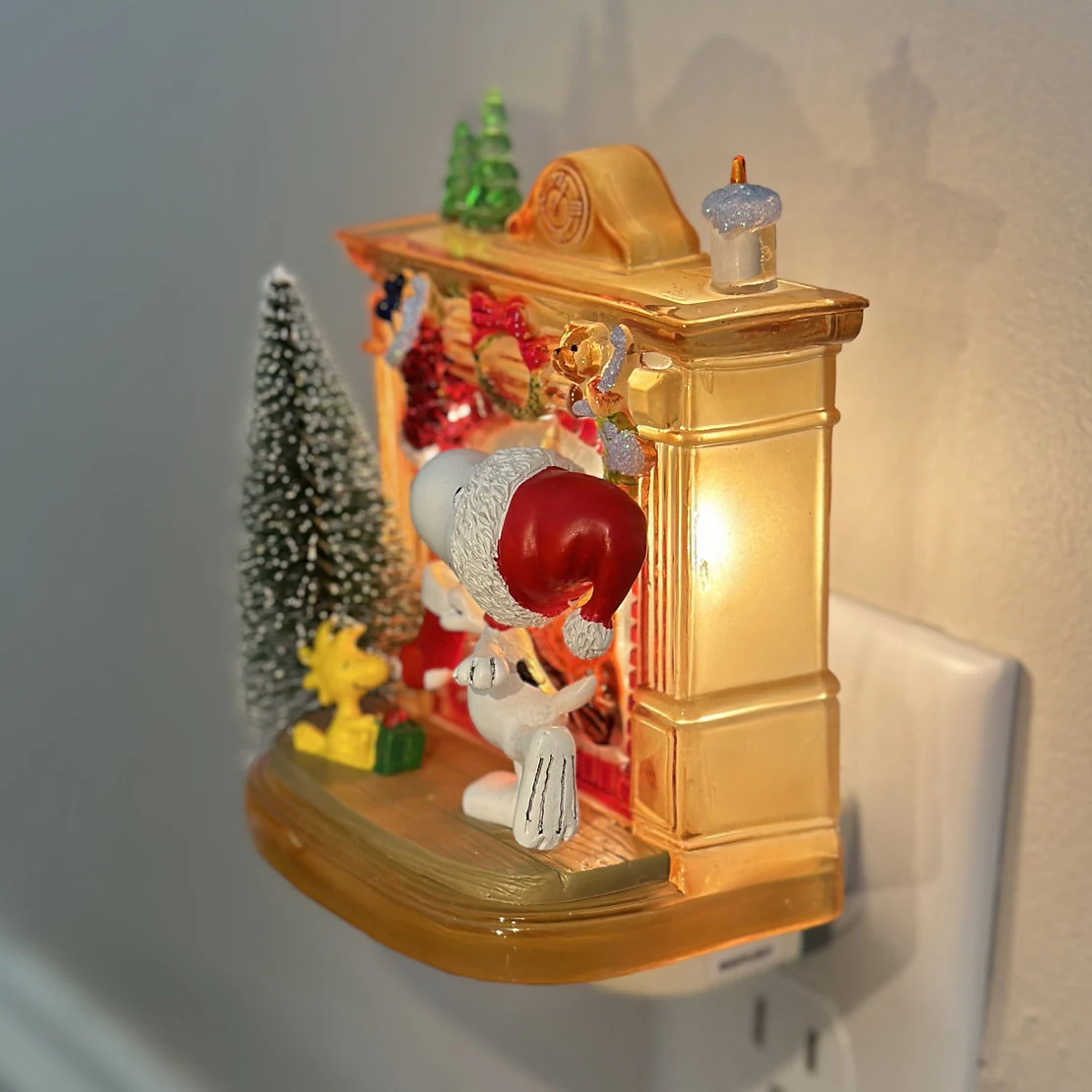 Lighted Fireplace Snoopy Night Light, 5.5" - Image 5