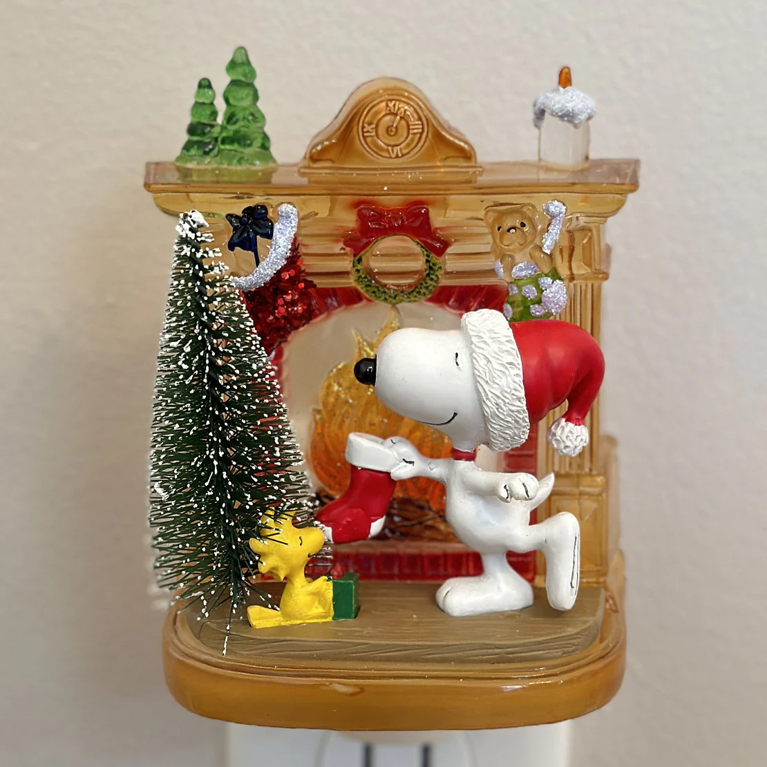 Lighted Fireplace Snoopy Night Light, 5.5" - Image 6