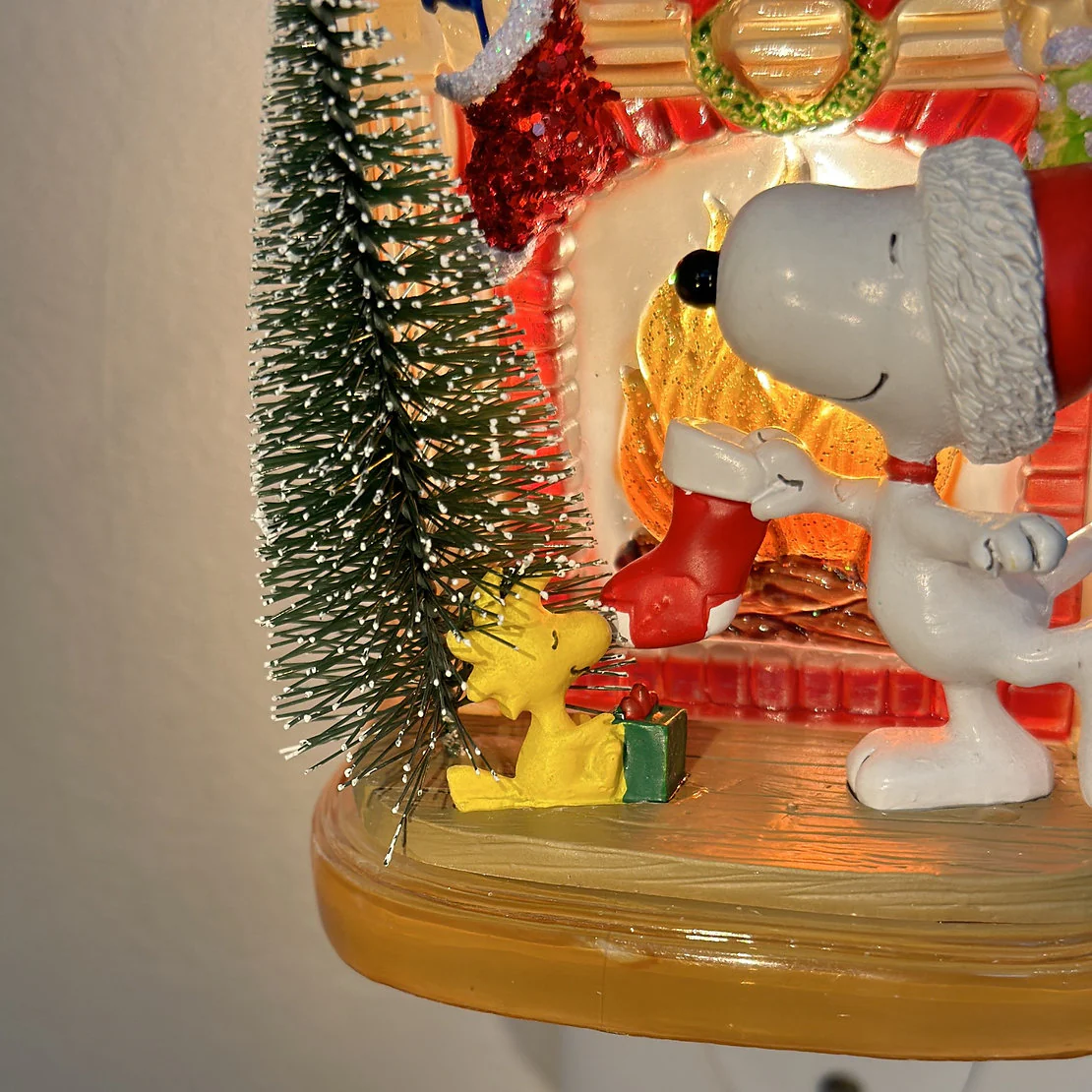 Lighted Fireplace Snoopy Night Light, 5.5" - Image 7