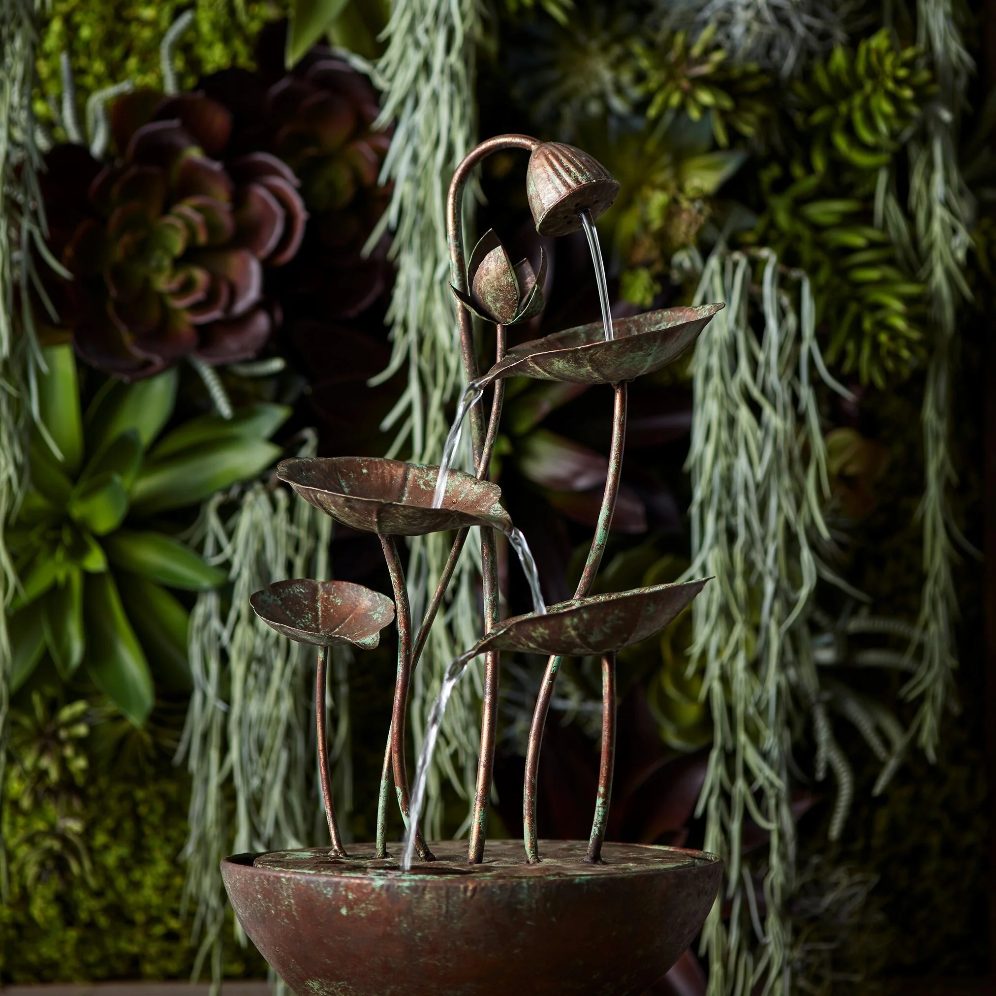 Lotus Leaf Fountain, Iron, YH1020 Pump, 19.5" - Image 3