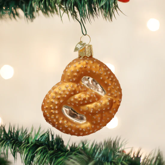 Pretzel Glass Ornament, 3"