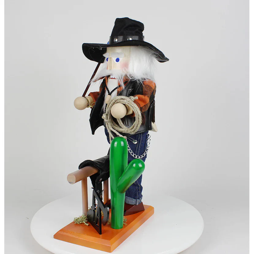 Steinbach Texas Santa Nutcracker Figurine, 16.5" - Image 6