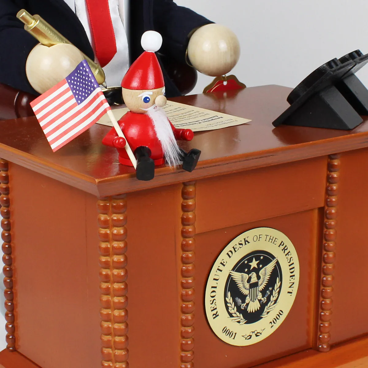 Steinbach The Resolute Desk of the President Nutcracker Figurine, 14" - Image 3