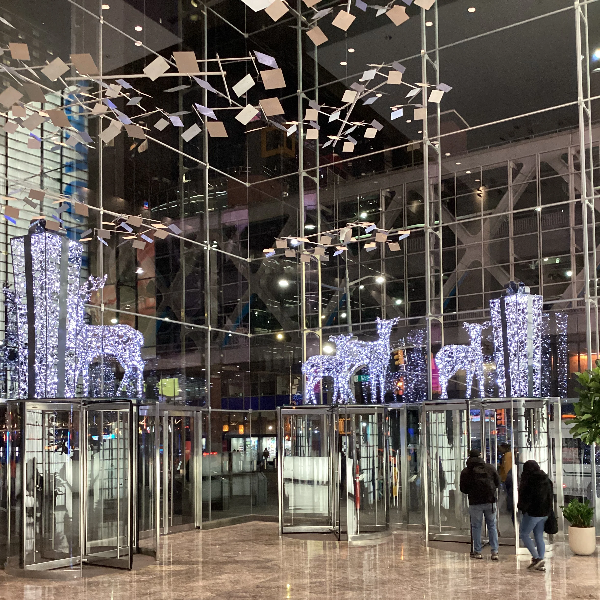 Large Struct Present, LED Lit (Gunmetal/Cold White), 7'9" - Image 3