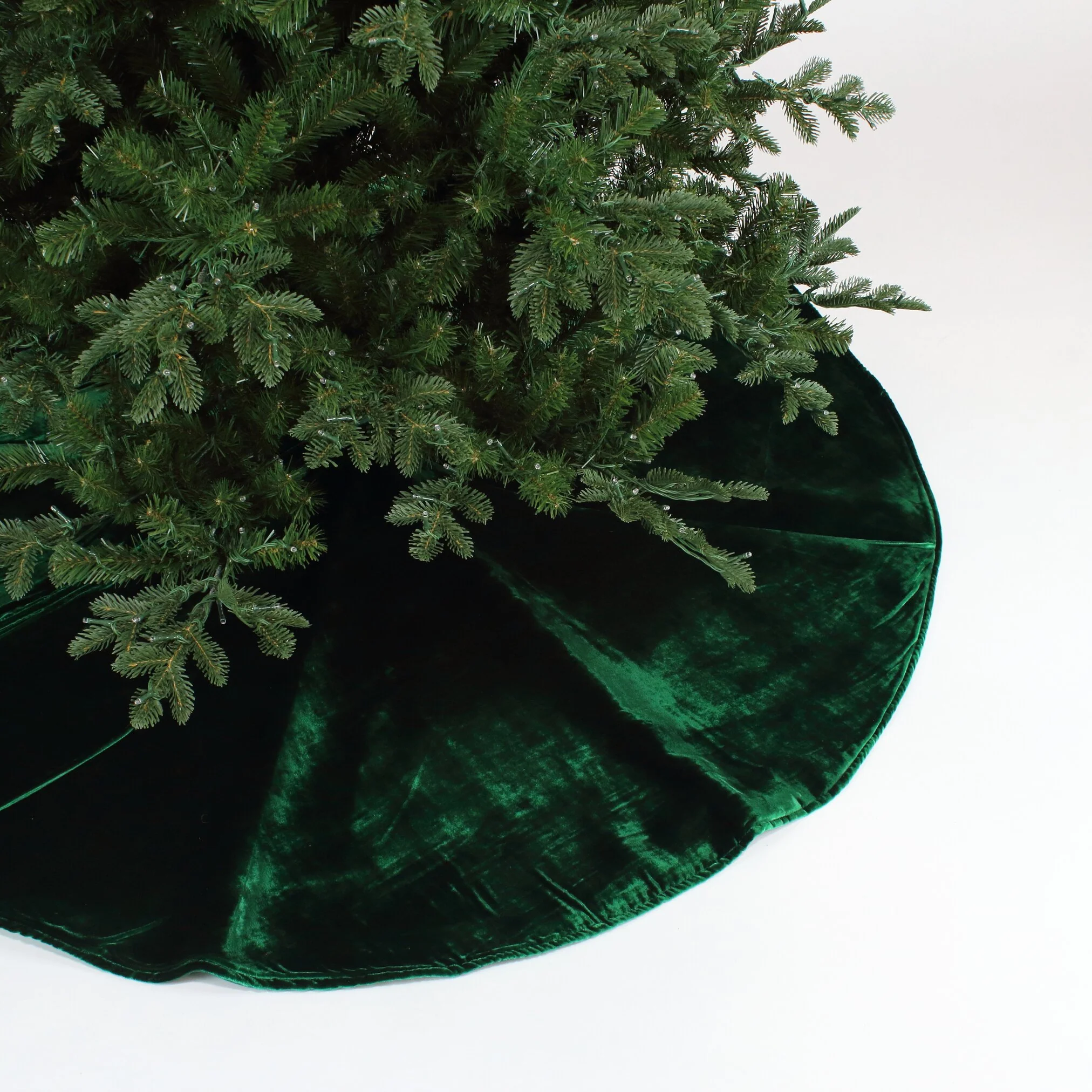 Velvet Tree Skirt, 60" Diameter (Emerald)