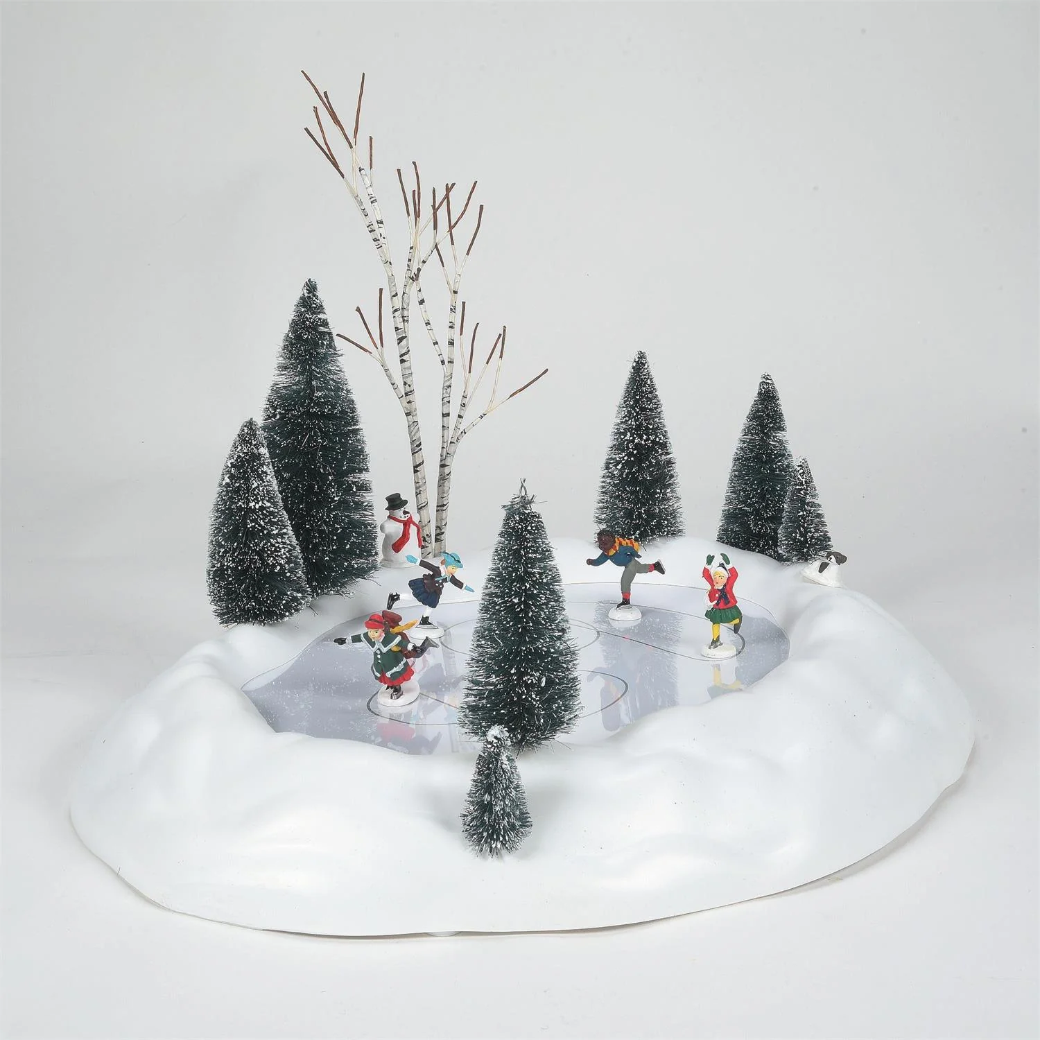 Village Accessories - New Animated Skating Pond - Image 2