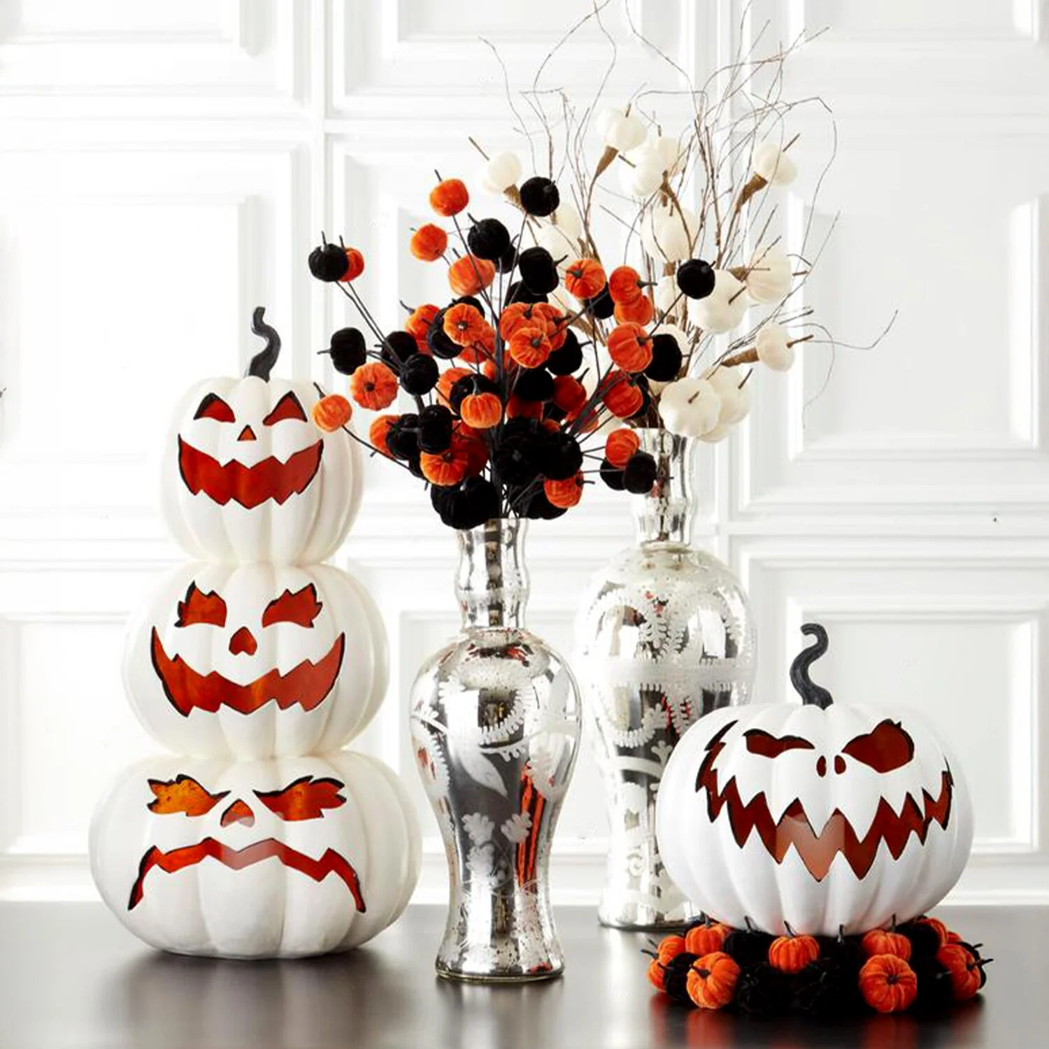 White Resin LED Flicker Flame 3 Stack Jack-O'-Lanterns, 30" (Pick up only) - Image 3