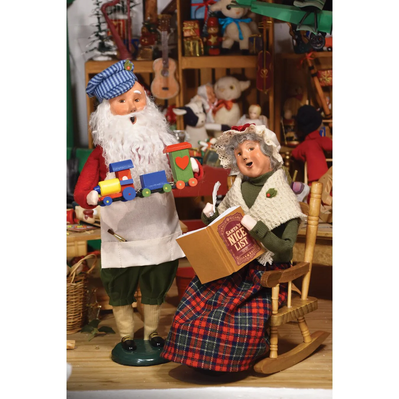 Workshop Santa Caroler Figurine, 13" - Image 7